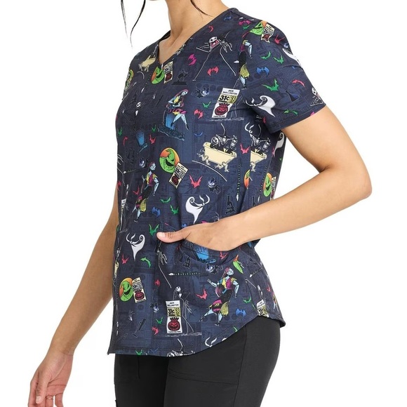 NWT Disney The Night Before Christmas Women’s V-Neck Scrub Top Halloween - Picture 3 of 7